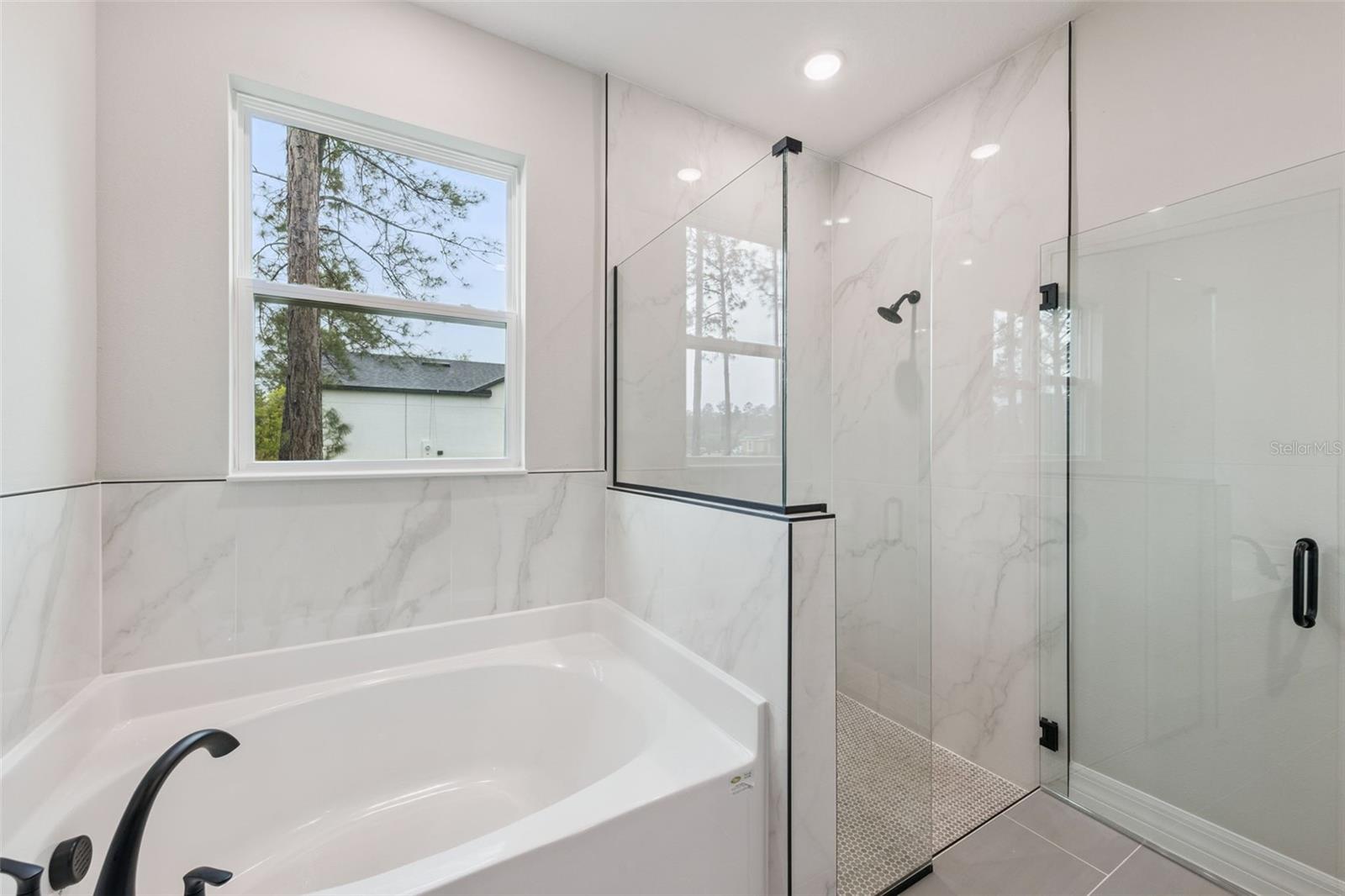 Image 19 of 52 For 42875 Honeysuckle Street