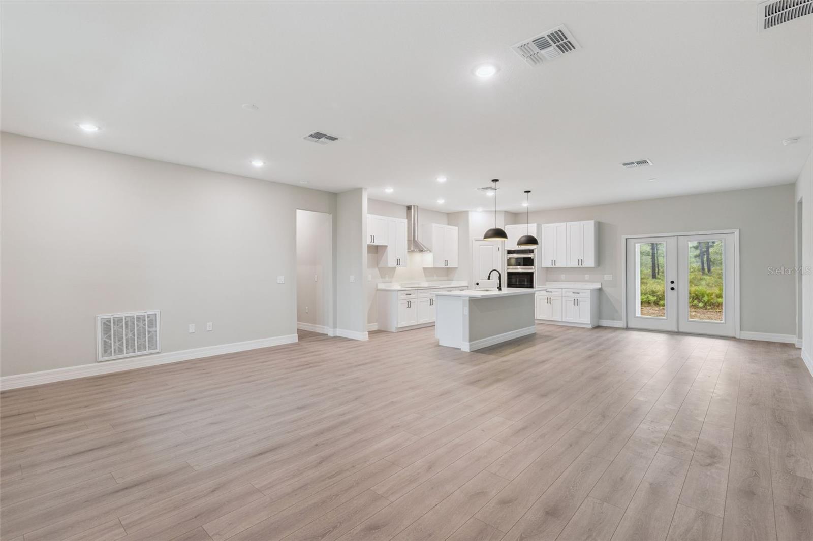 Image 2 of 52 For 42875 Honeysuckle Street