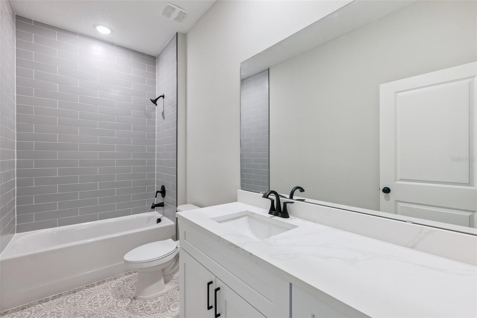 Image 20 of 52 For 42875 Honeysuckle Street