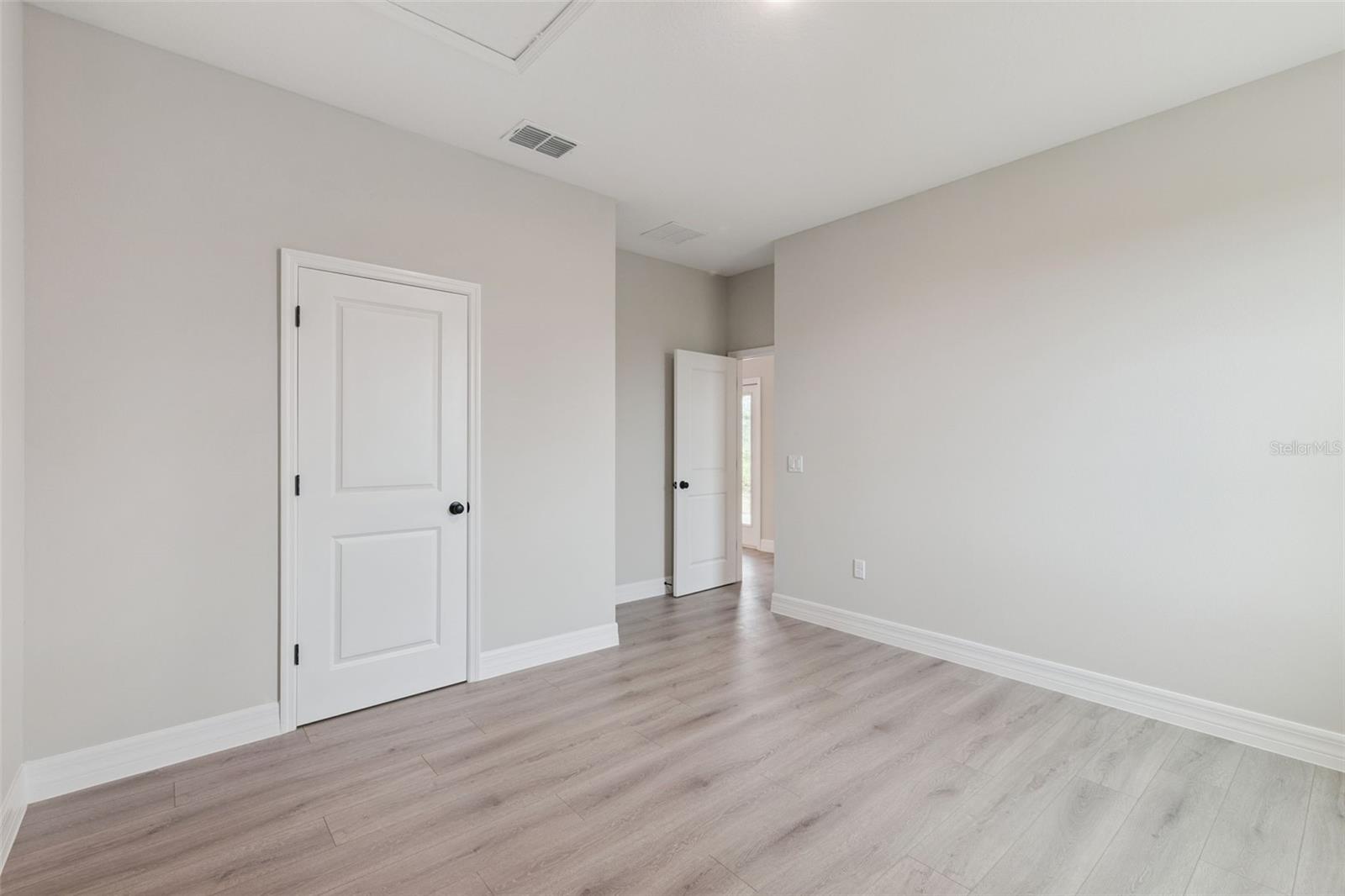 Image 9 of 52 For 42875 Honeysuckle Street