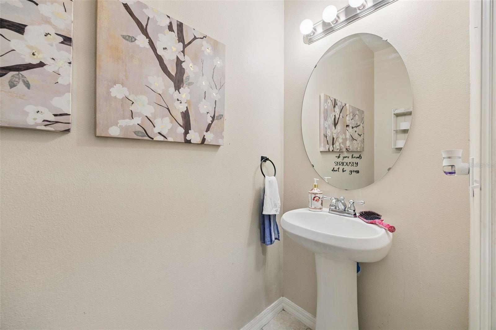 Image 17 of 28 For 15316 Oak Apple Court B