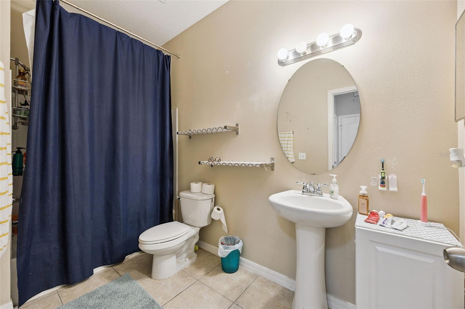 Image 24 of 28 For 15316 Oak Apple Court B