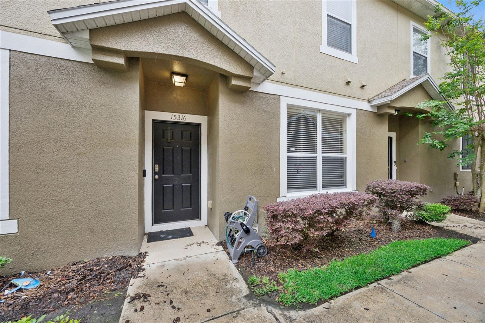 Image 4 of 28 For 15316 Oak Apple Court B