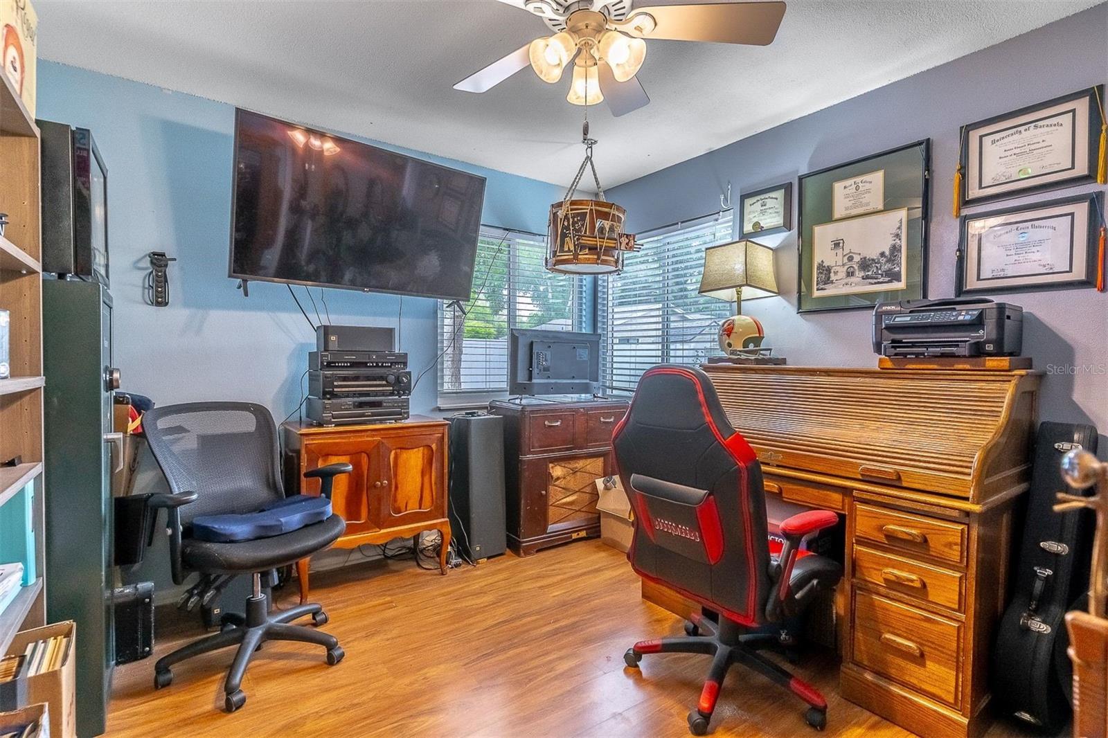 Image 11 of 39 For 1319 Summertree Court