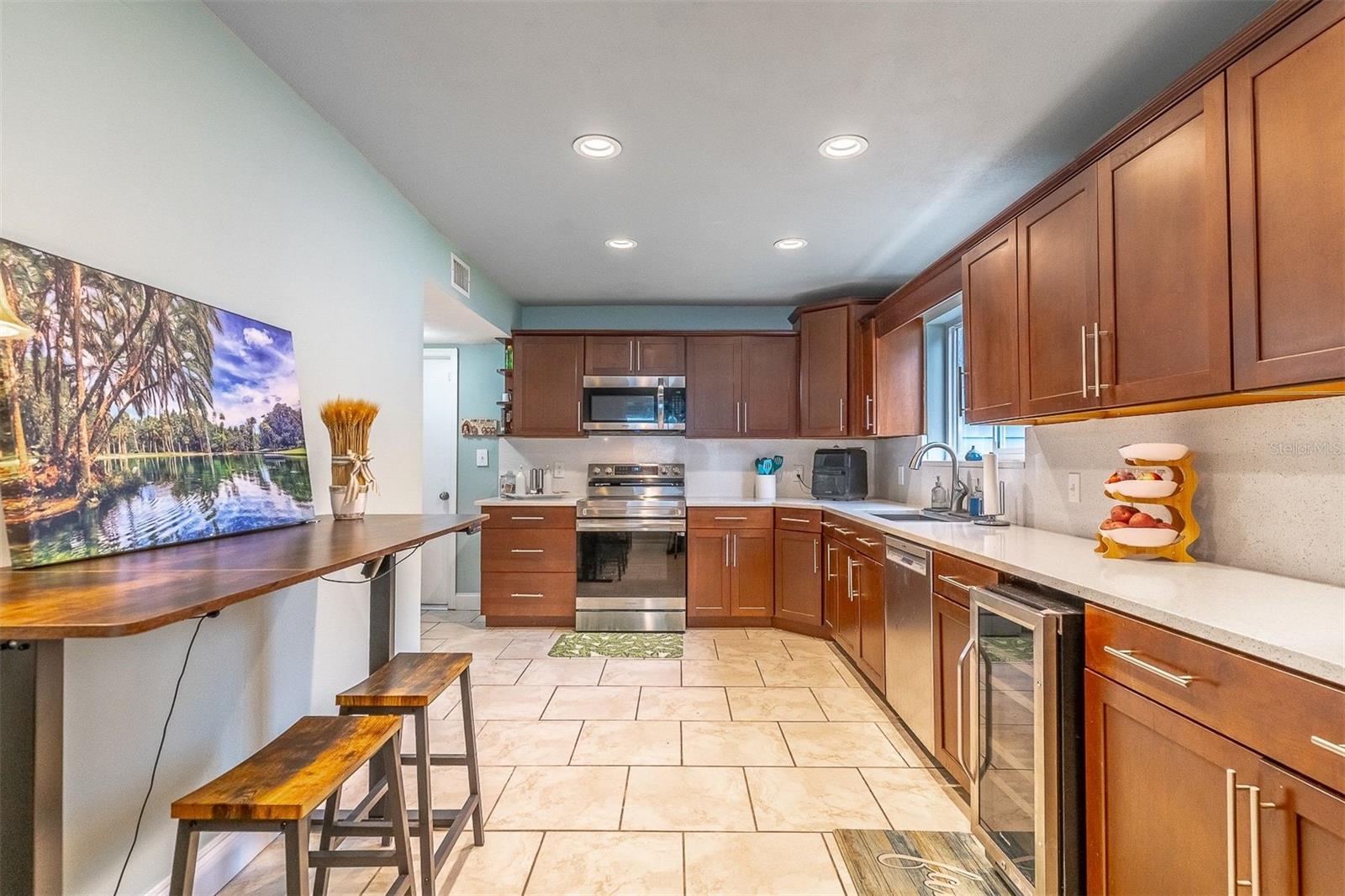 Image 30 of 39 For 1319 Summertree Court