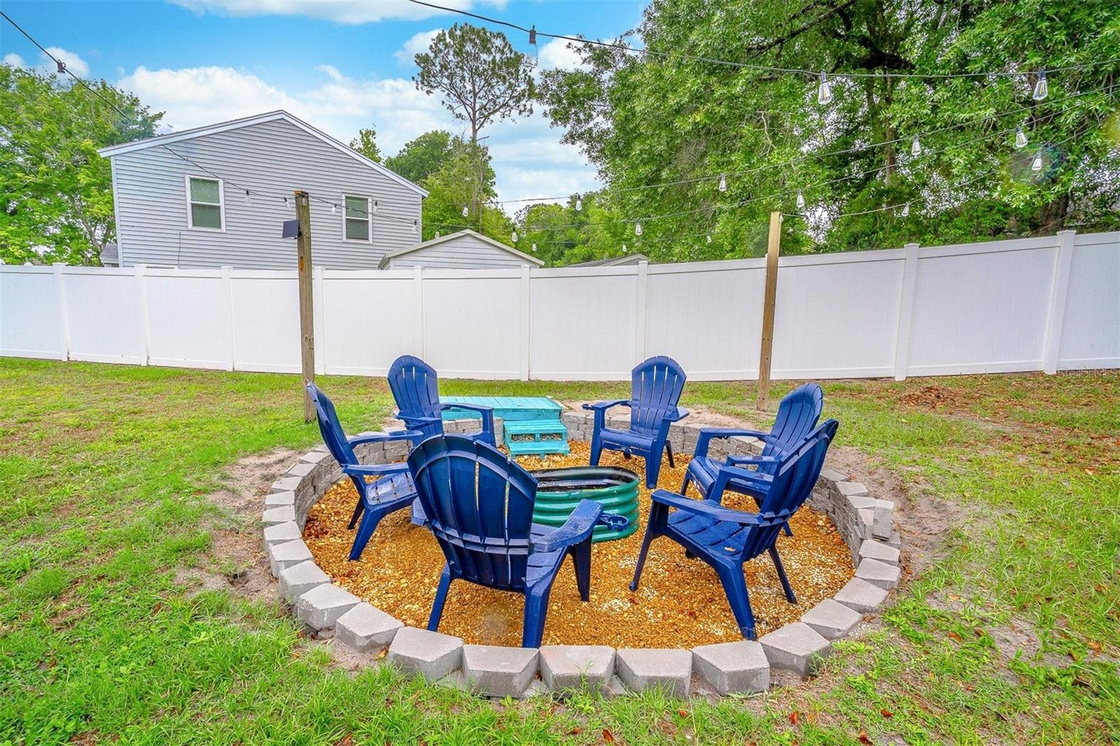 Image 36 of 39 For 1319 Summertree Court