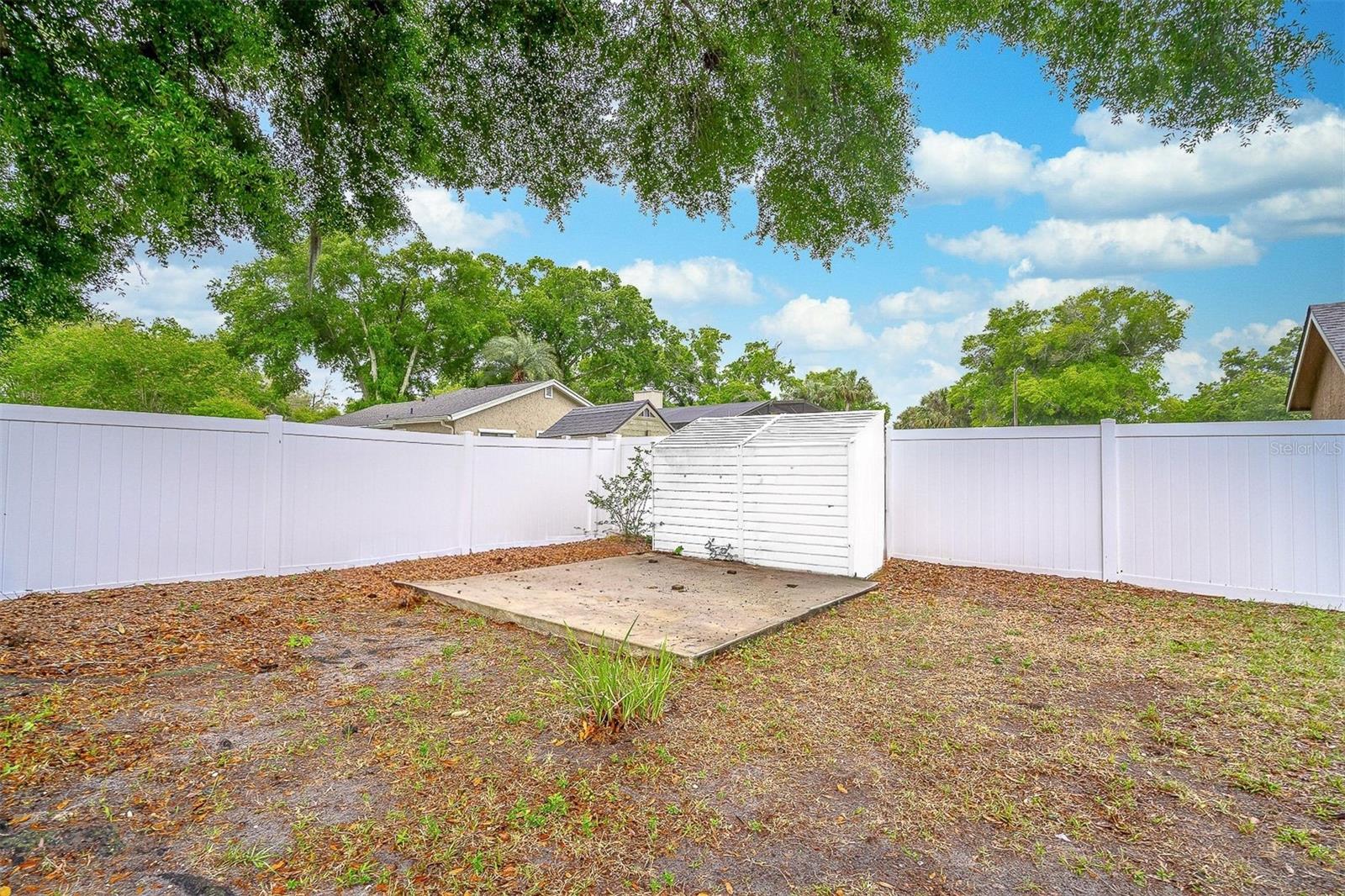 Image 39 of 39 For 1319 Summertree Court