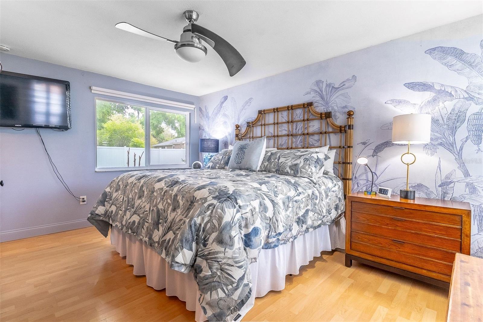 Image 8 of 39 For 1319 Summertree Court