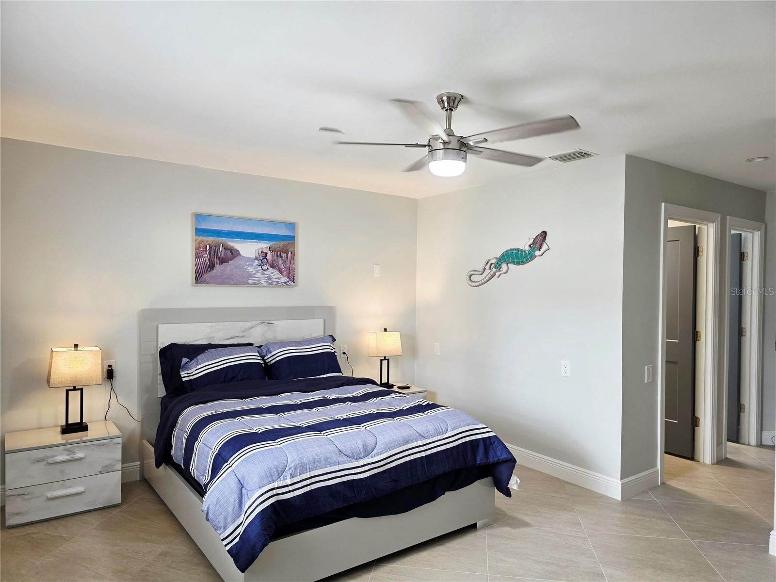 Image 38 of 48 For 3435 Overlook Drive Ne