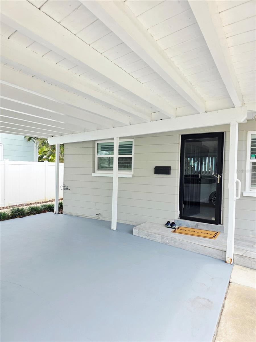 Image 4 of 48 For 3435 Overlook Drive Ne