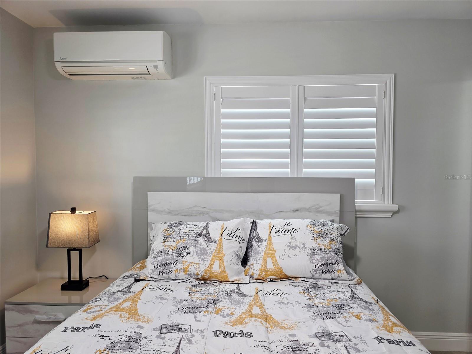 Image 41 of 48 For 3435 Overlook Drive Ne