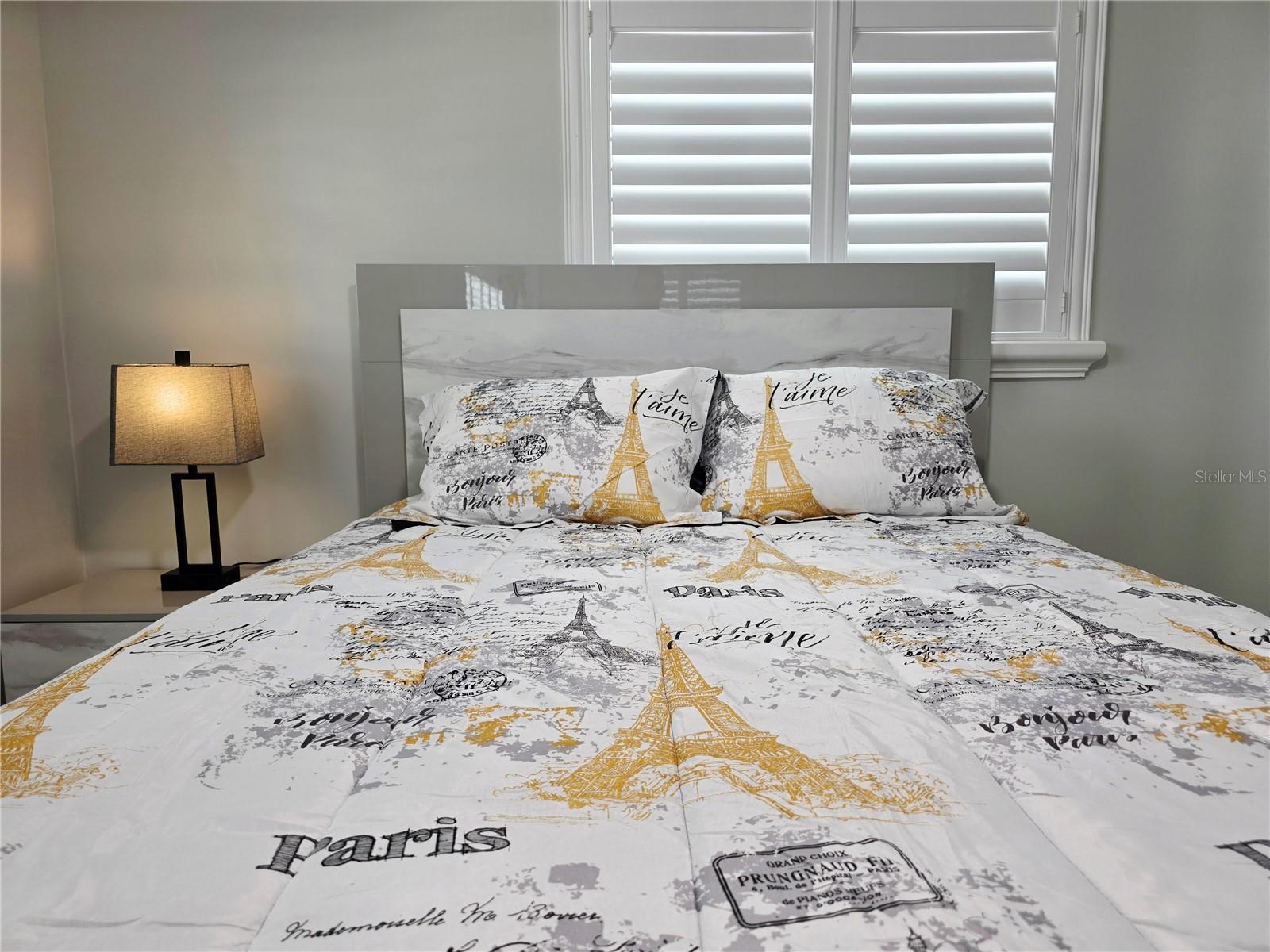 Image 42 of 48 For 3435 Overlook Drive Ne