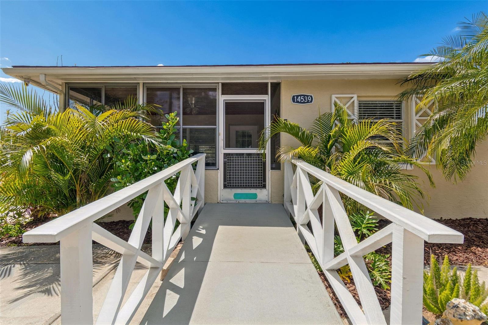 Image 4 of 98 For 14539 Coffey Lane