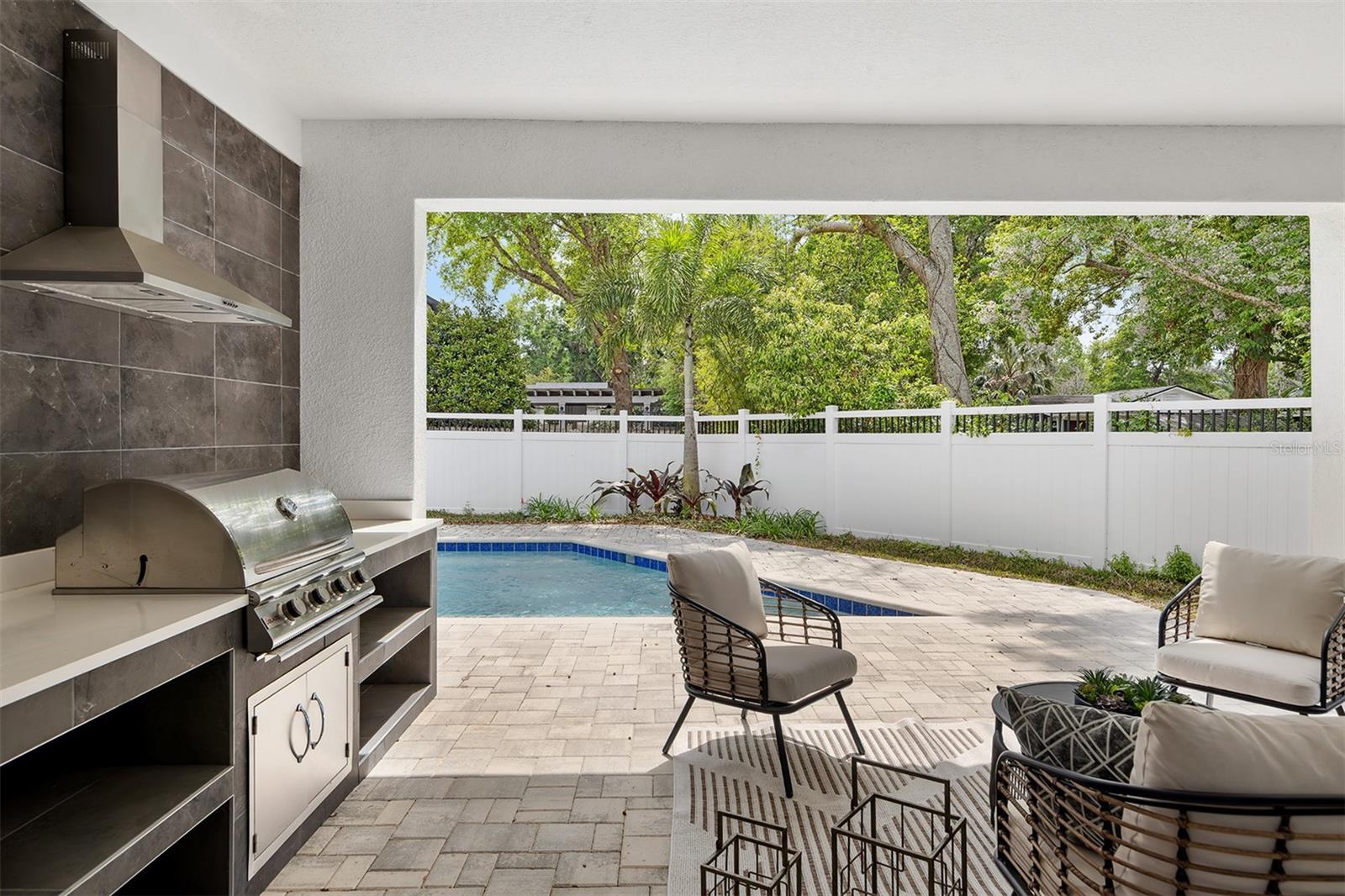 Image 16 of 31 For 2408 Lafayette Avenue