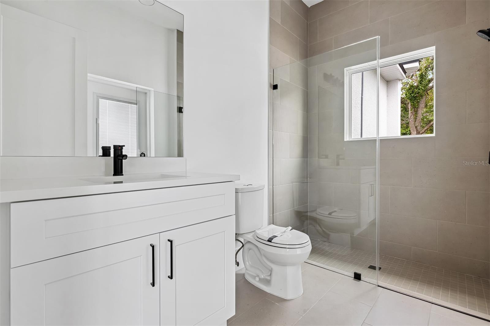 Image 24 of 31 For 2408 Lafayette Avenue