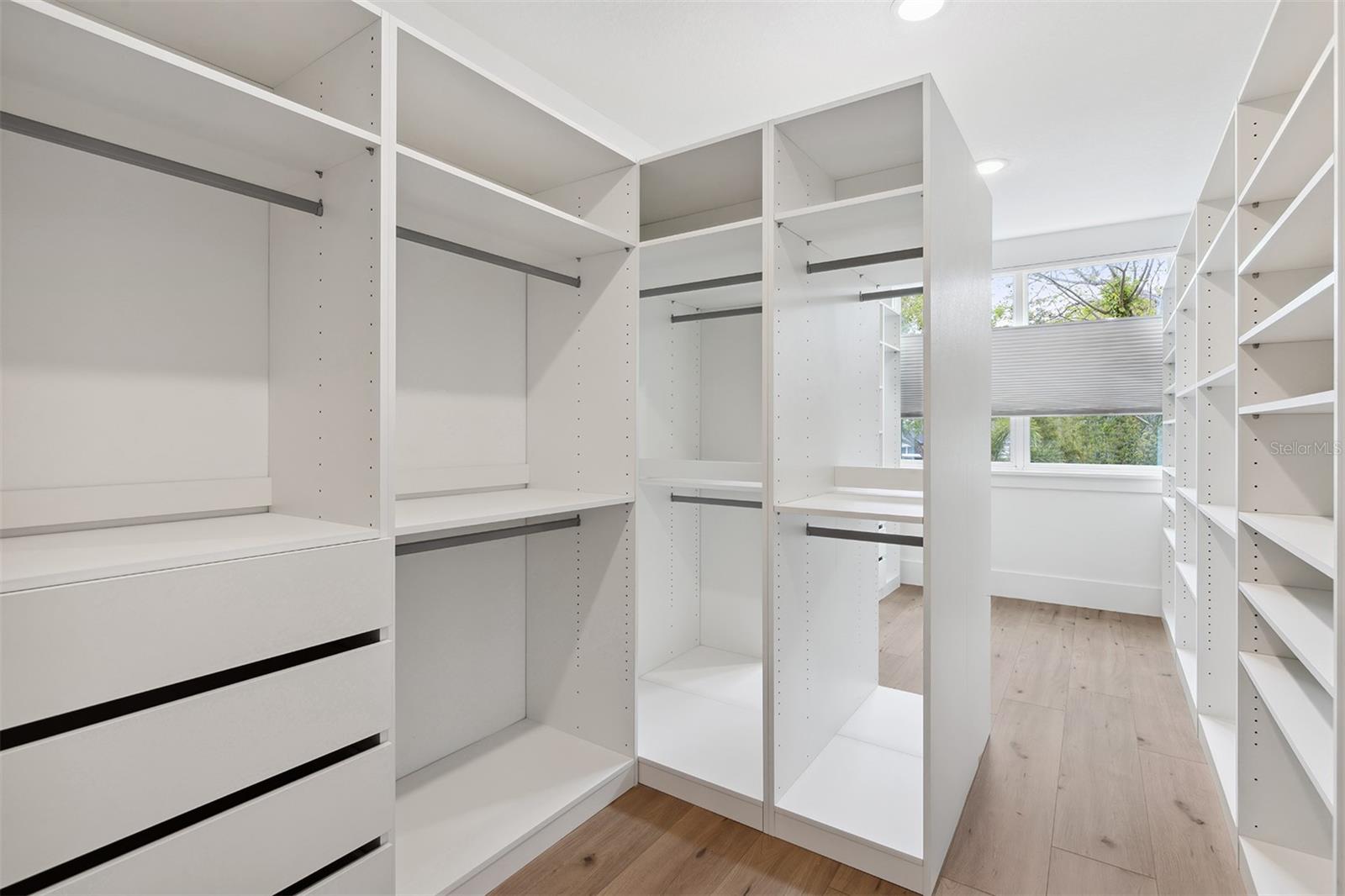 Image 26 of 31 For 2408 Lafayette Avenue