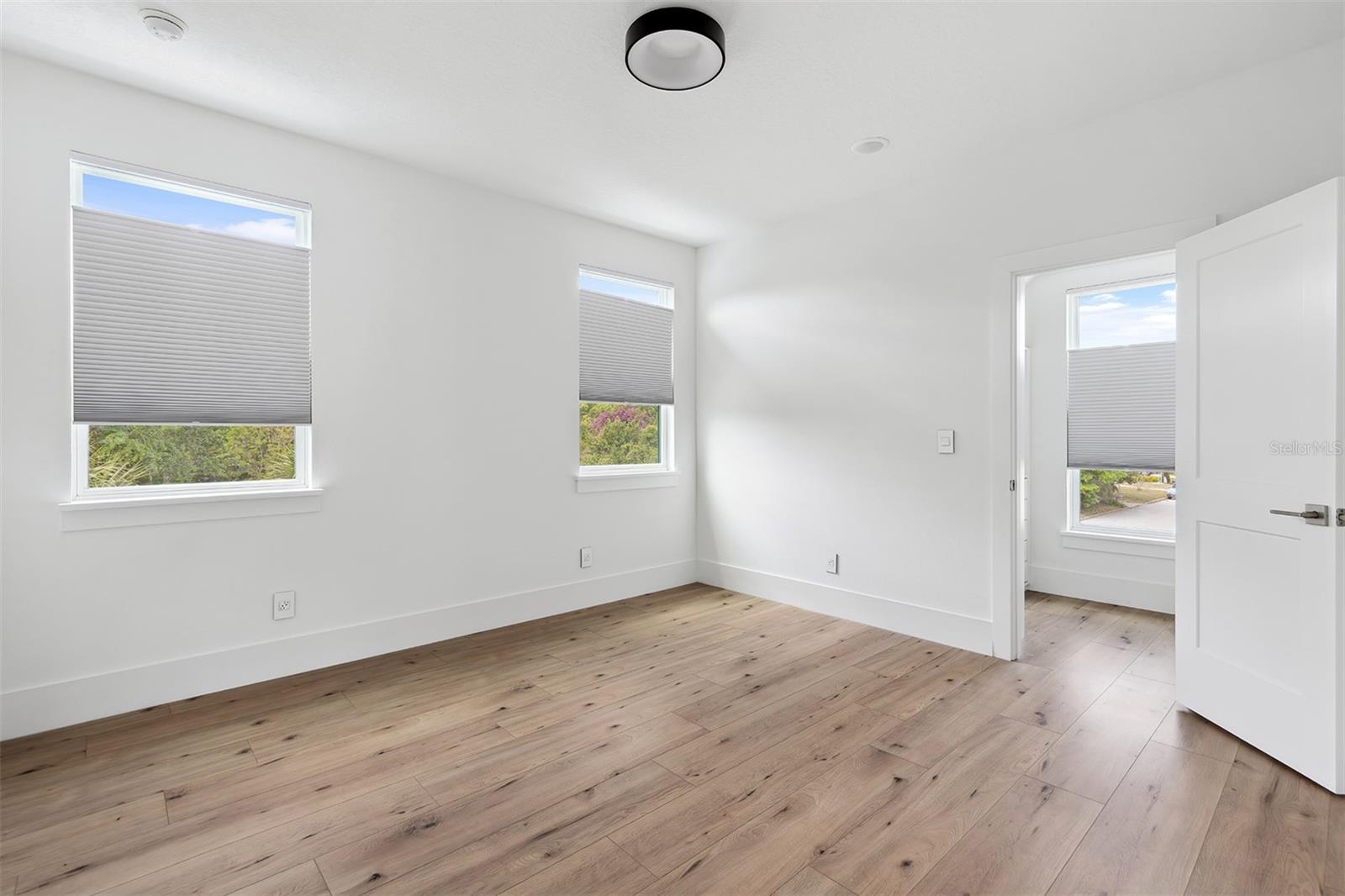 Image 27 of 31 For 2408 Lafayette Avenue