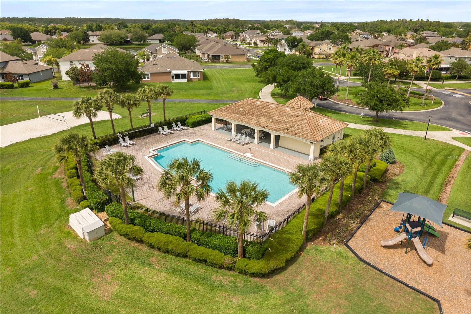 Image 33 of 38 For 2979 White Cedar Circle