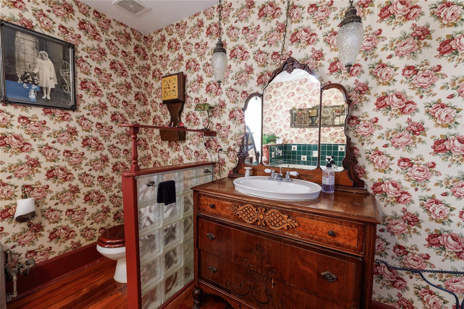 Image 57 of 100 For 215 French Avenue