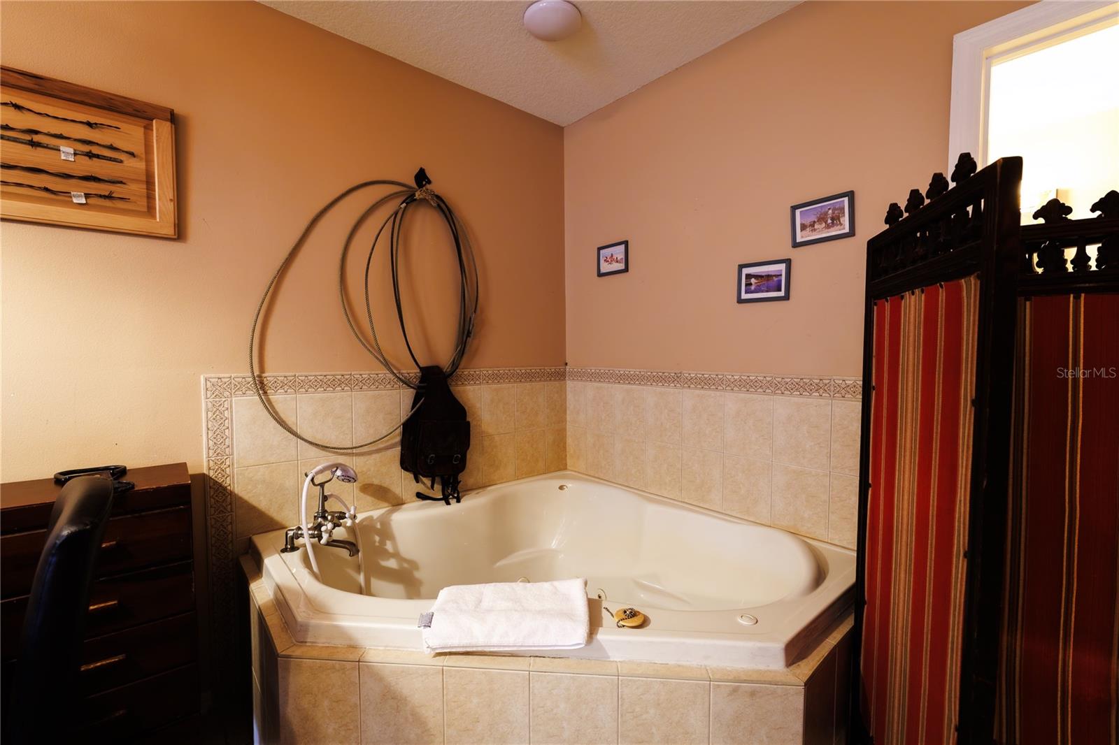 Image 82 of 100 For 215 French Avenue