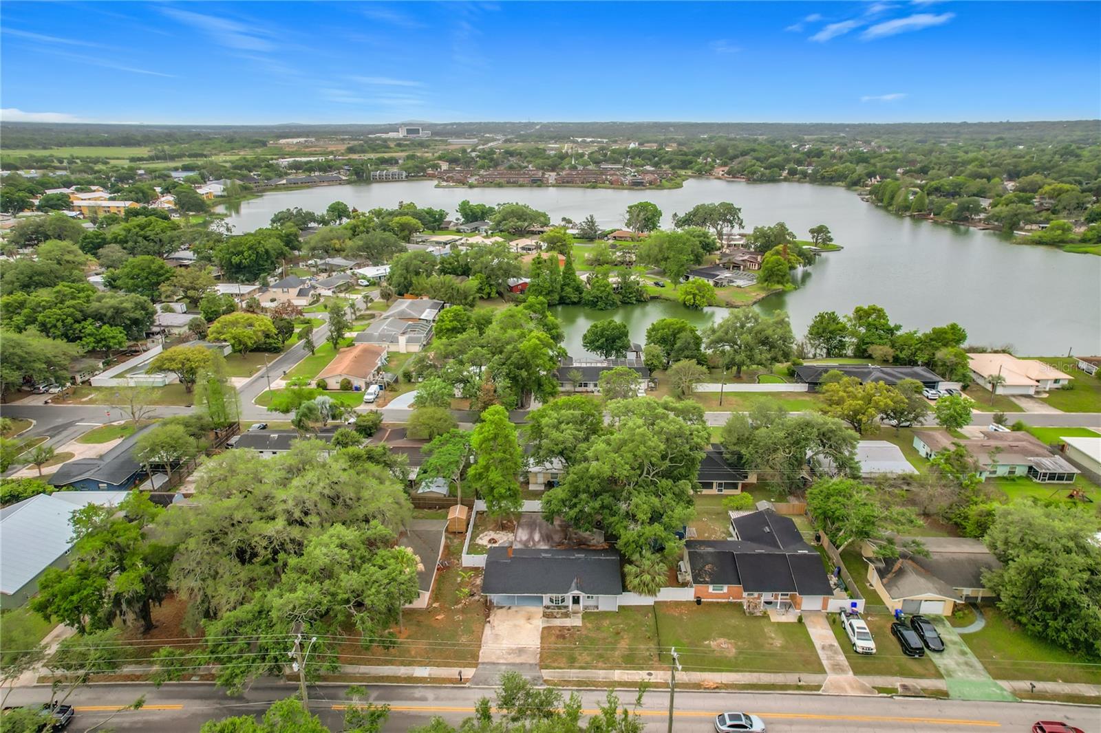 Image 2 of 39 For 1915 Sylvester Road