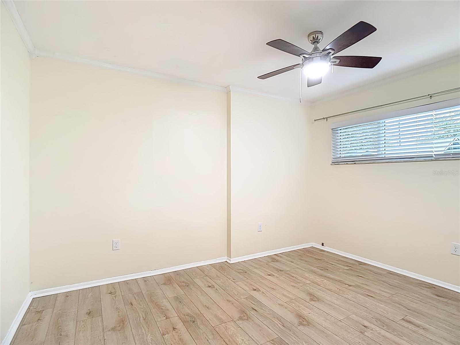 Image 24 of 39 For 1915 Sylvester Road