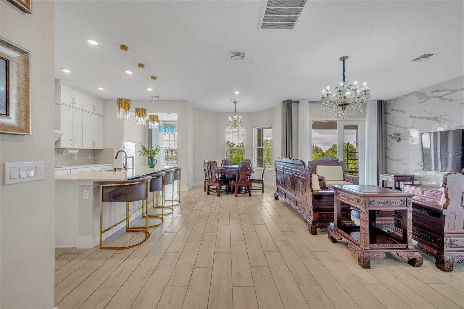 Image 16 of 69 For 7344 Alpine Butterfly Lane