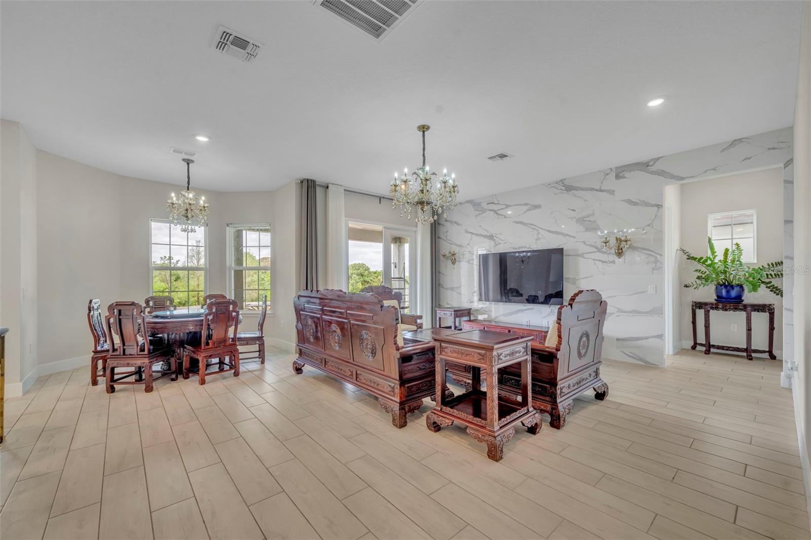 Image 26 of 69 For 7344 Alpine Butterfly Lane