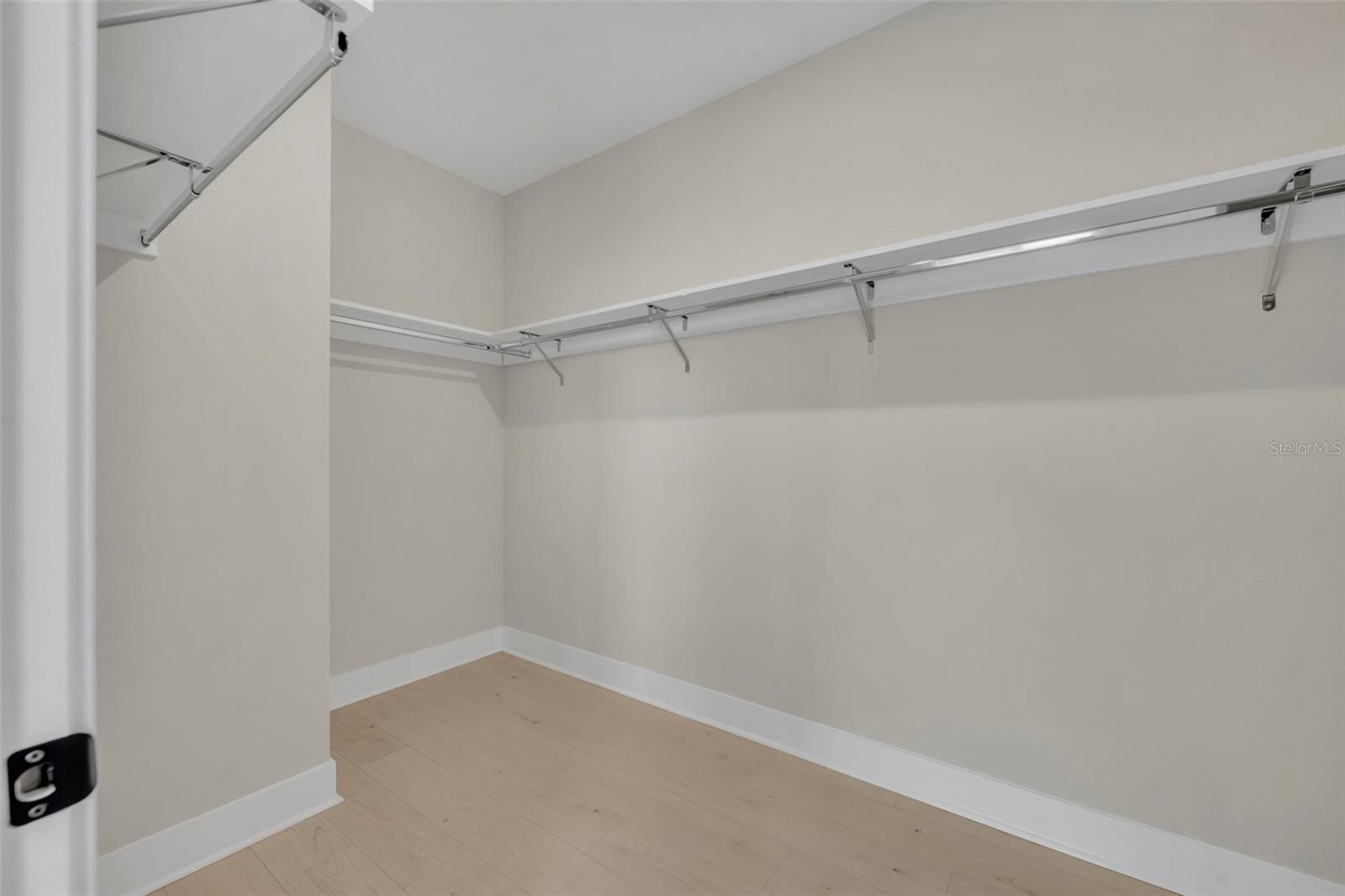 Image 42 of 69 For 7344 Alpine Butterfly Lane