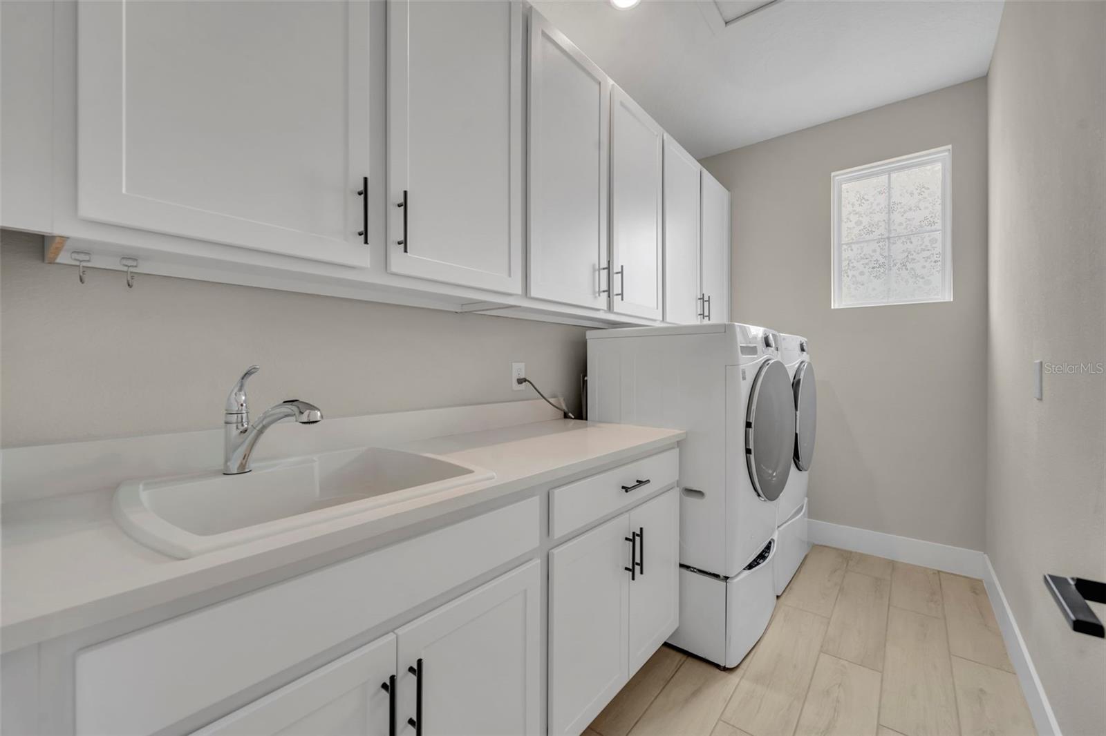 Image 56 of 69 For 7344 Alpine Butterfly Lane