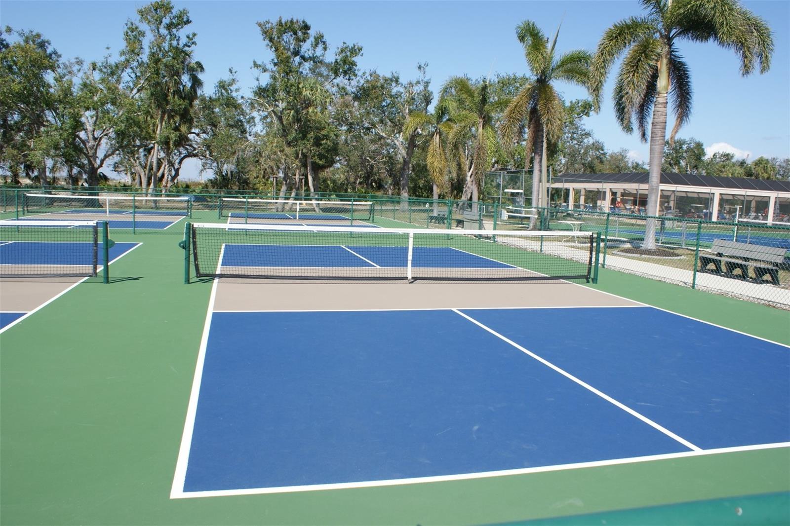 Image 25 of 29 For 15550 Burnt Store Road 60