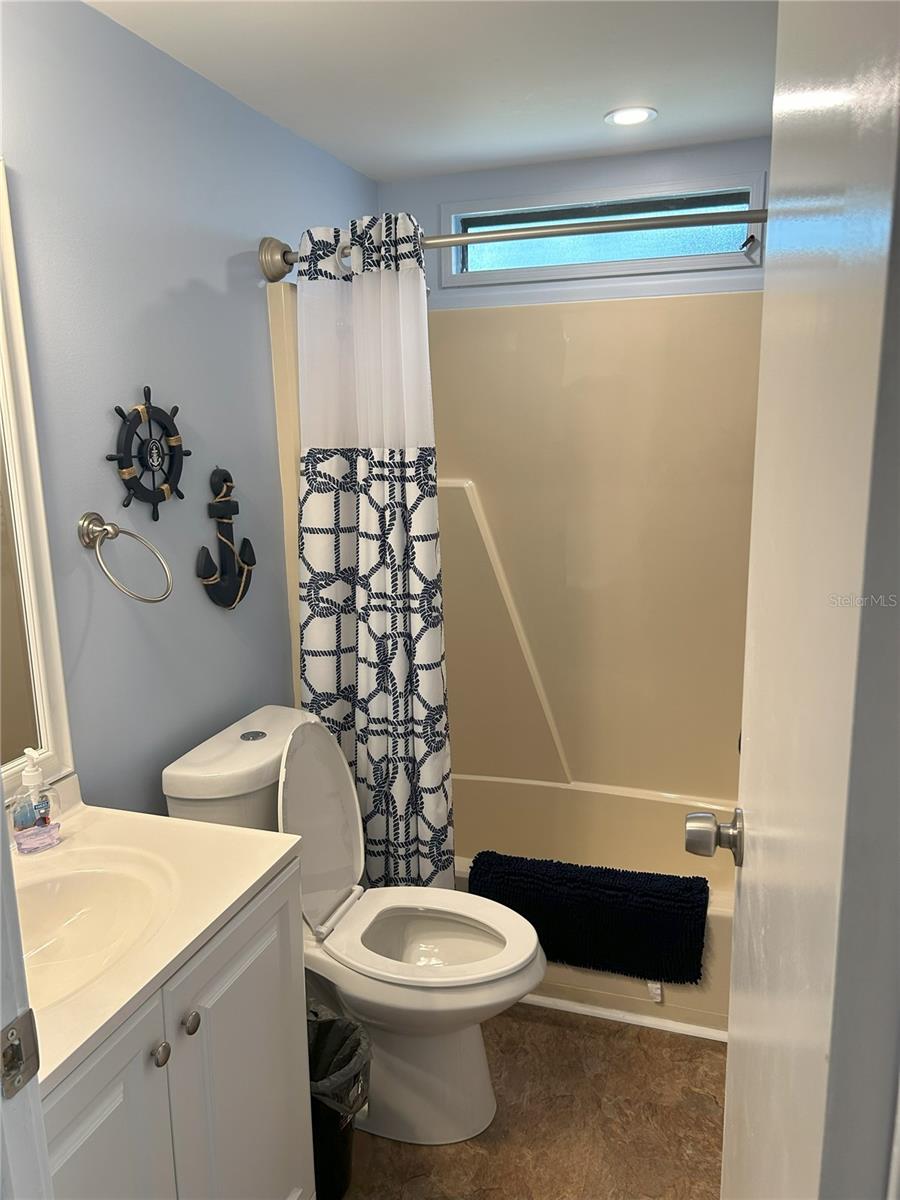 Image 5 of 29 For 15550 Burnt Store Road 60