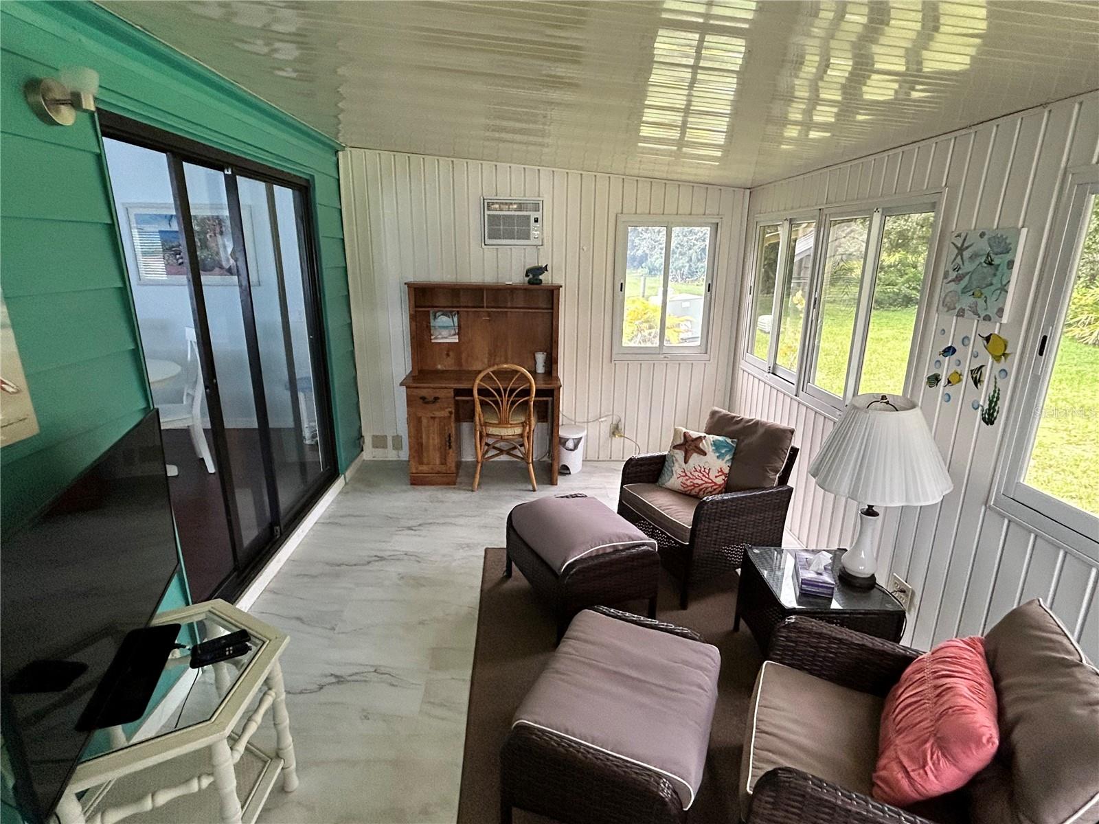 Image 8 of 29 For 15550 Burnt Store Road 60