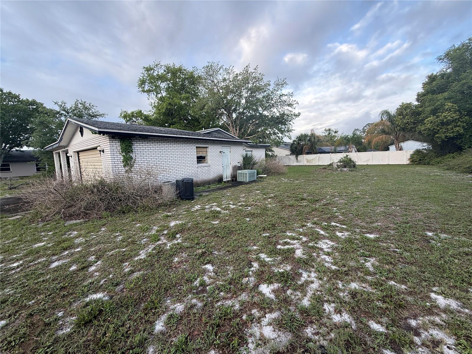 Image 12 of 13 For 1129 Willow Run Drive