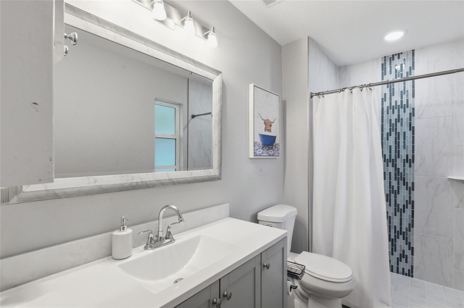 Image 17 of 27 For 3715 Trianon Drive