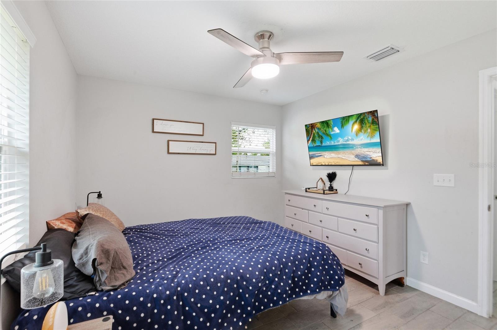 Image 20 of 27 For 3715 Trianon Drive