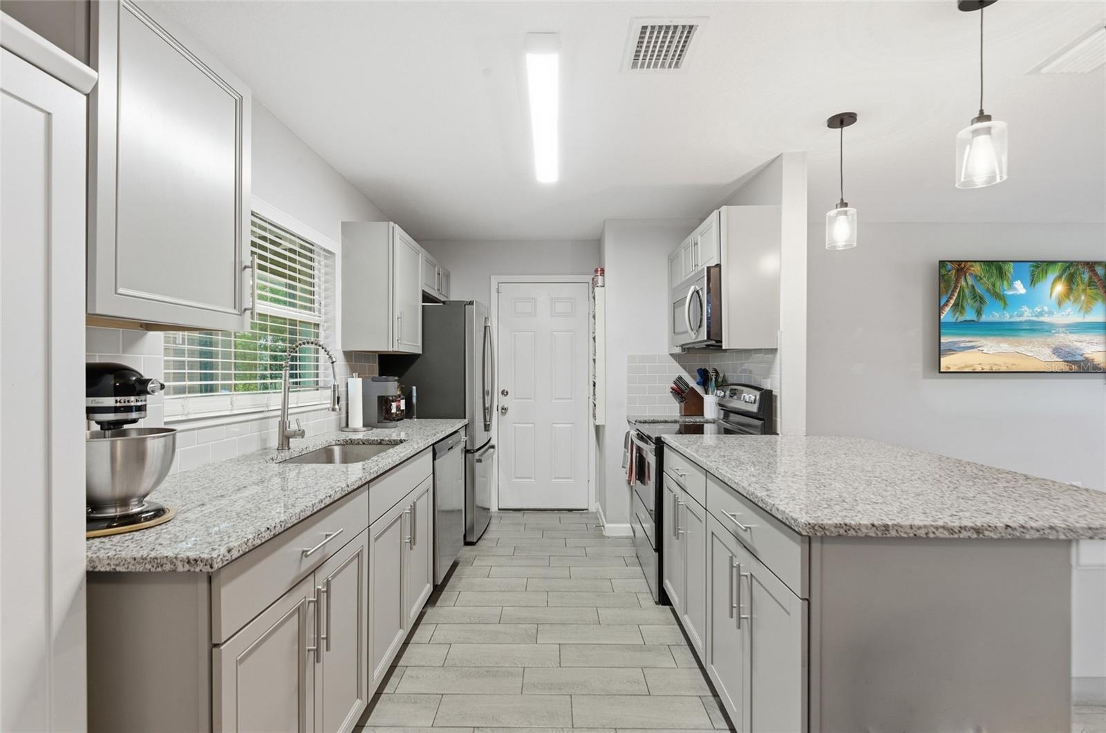 Image 7 of 27 For 3715 Trianon Drive