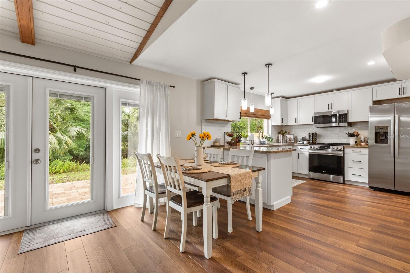 Image 10 of 35 For 527 San Sebastian Prado