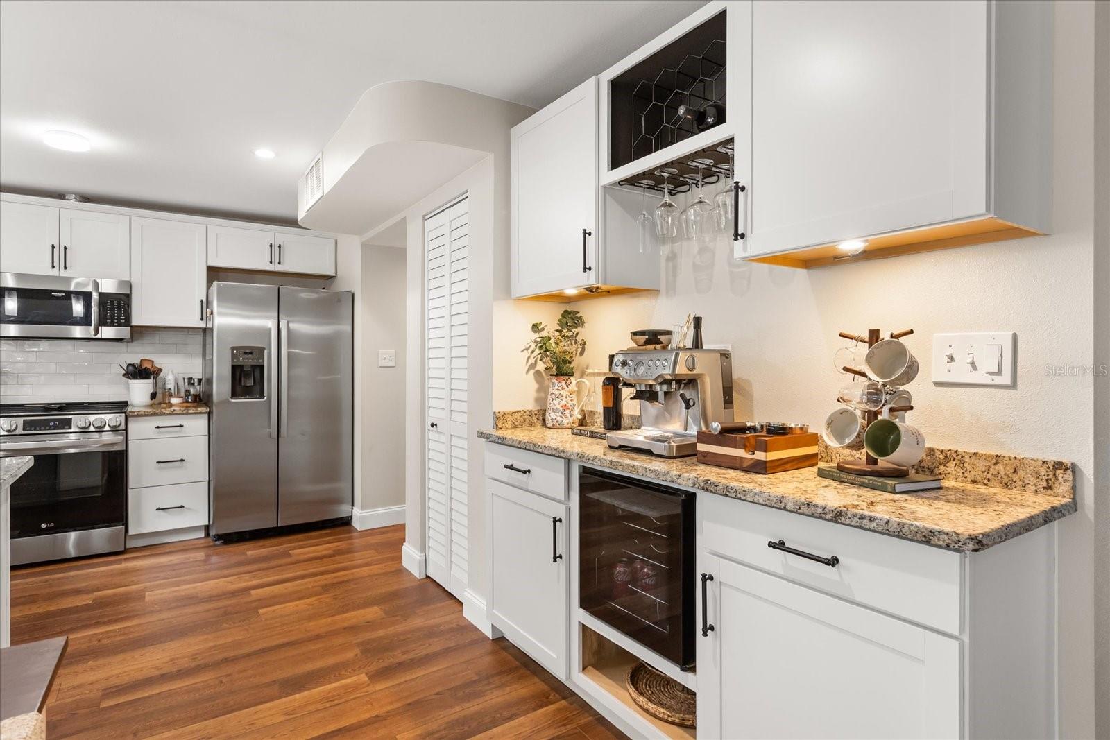 Image 11 of 35 For 527 San Sebastian Prado