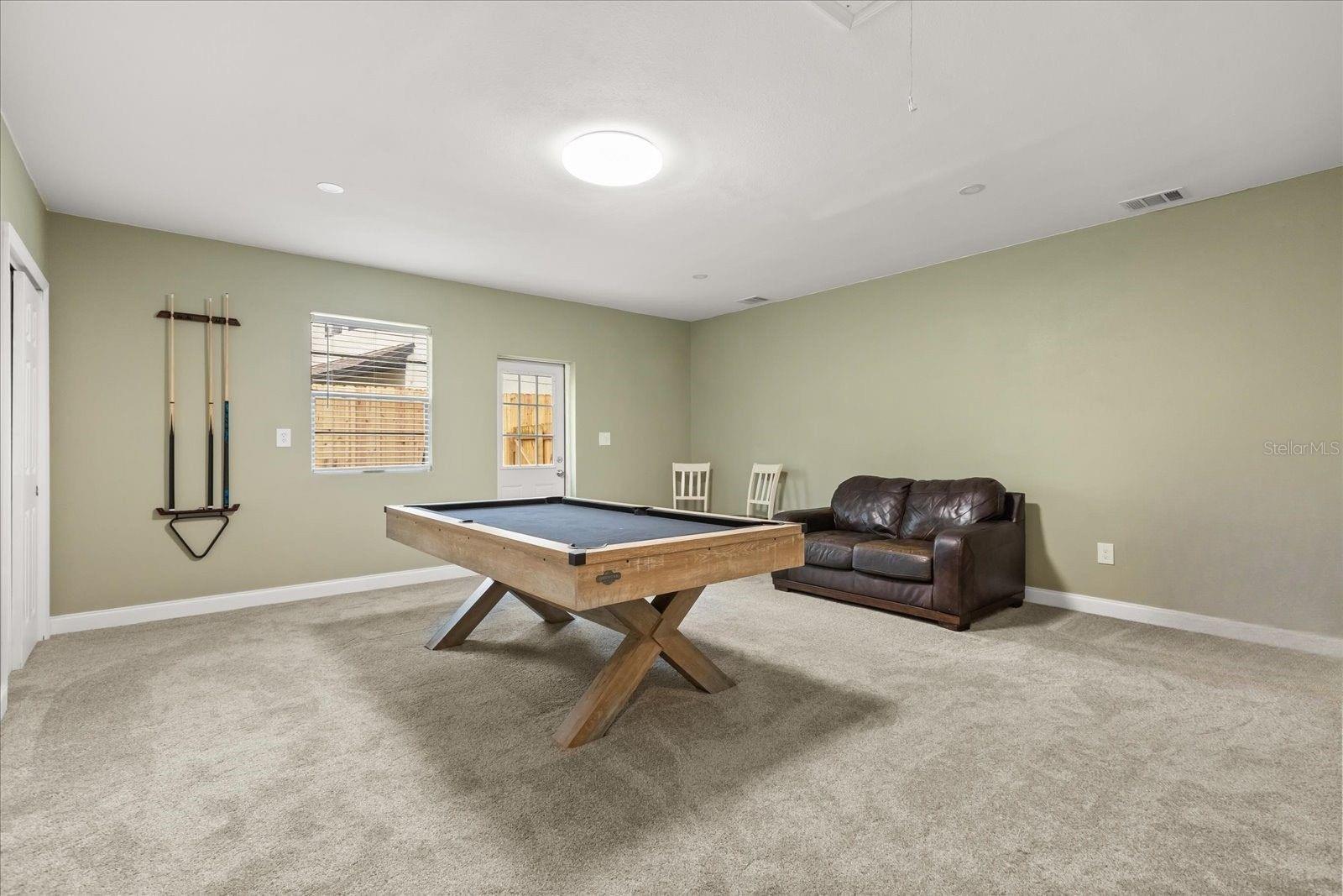 Image 23 of 35 For 527 San Sebastian Prado