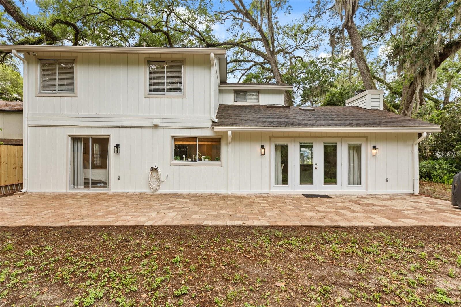 Image 25 of 35 For 527 San Sebastian Prado