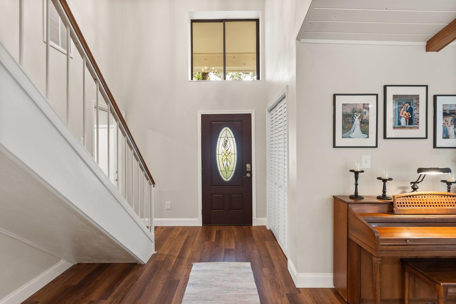 Image 4 of 35 For 527 San Sebastian Prado