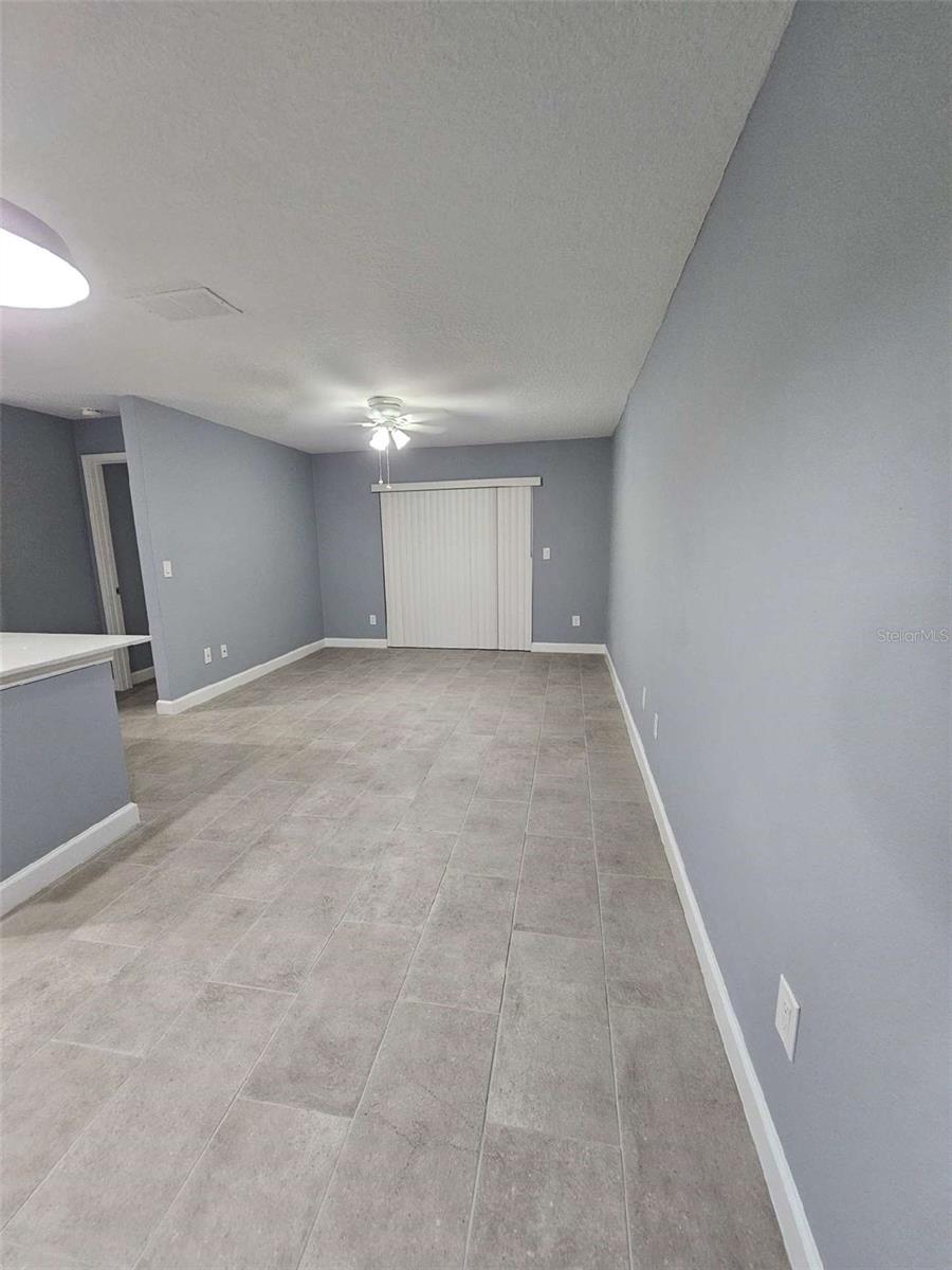 Image 13 of 32 For 2533 Grassy Point Drive 203