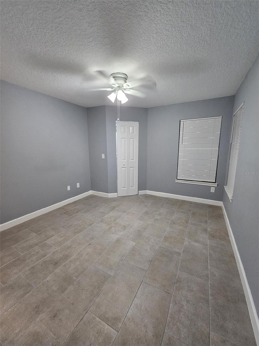 Image 17 of 32 For 2533 Grassy Point Drive 203