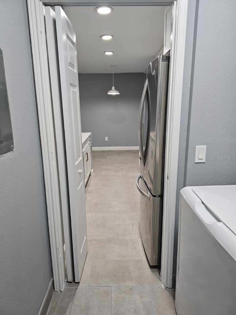 Image 7 of 32 For 2533 Grassy Point Drive 203