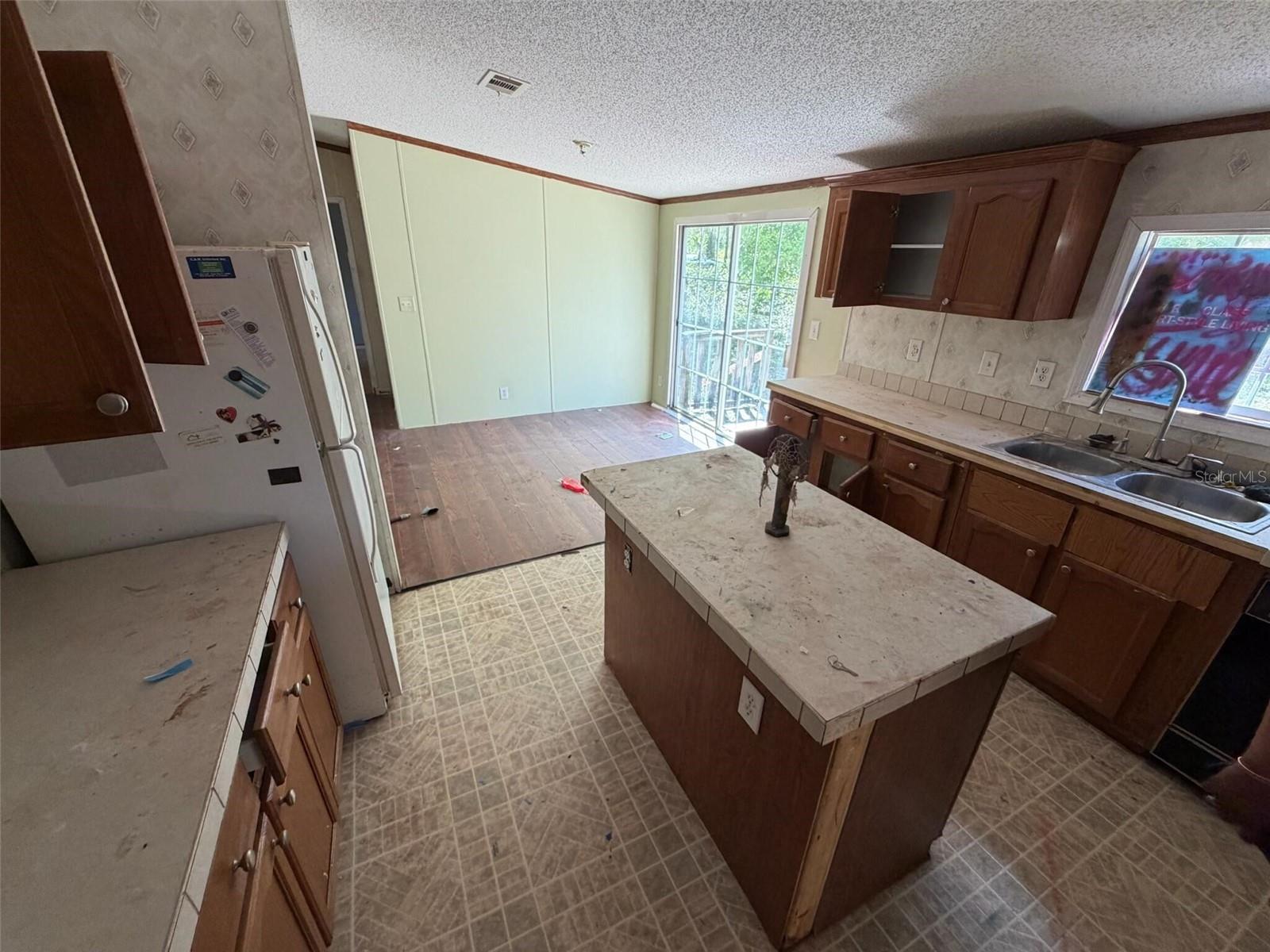 Image 9 of 17 For 7157 Dentala Street