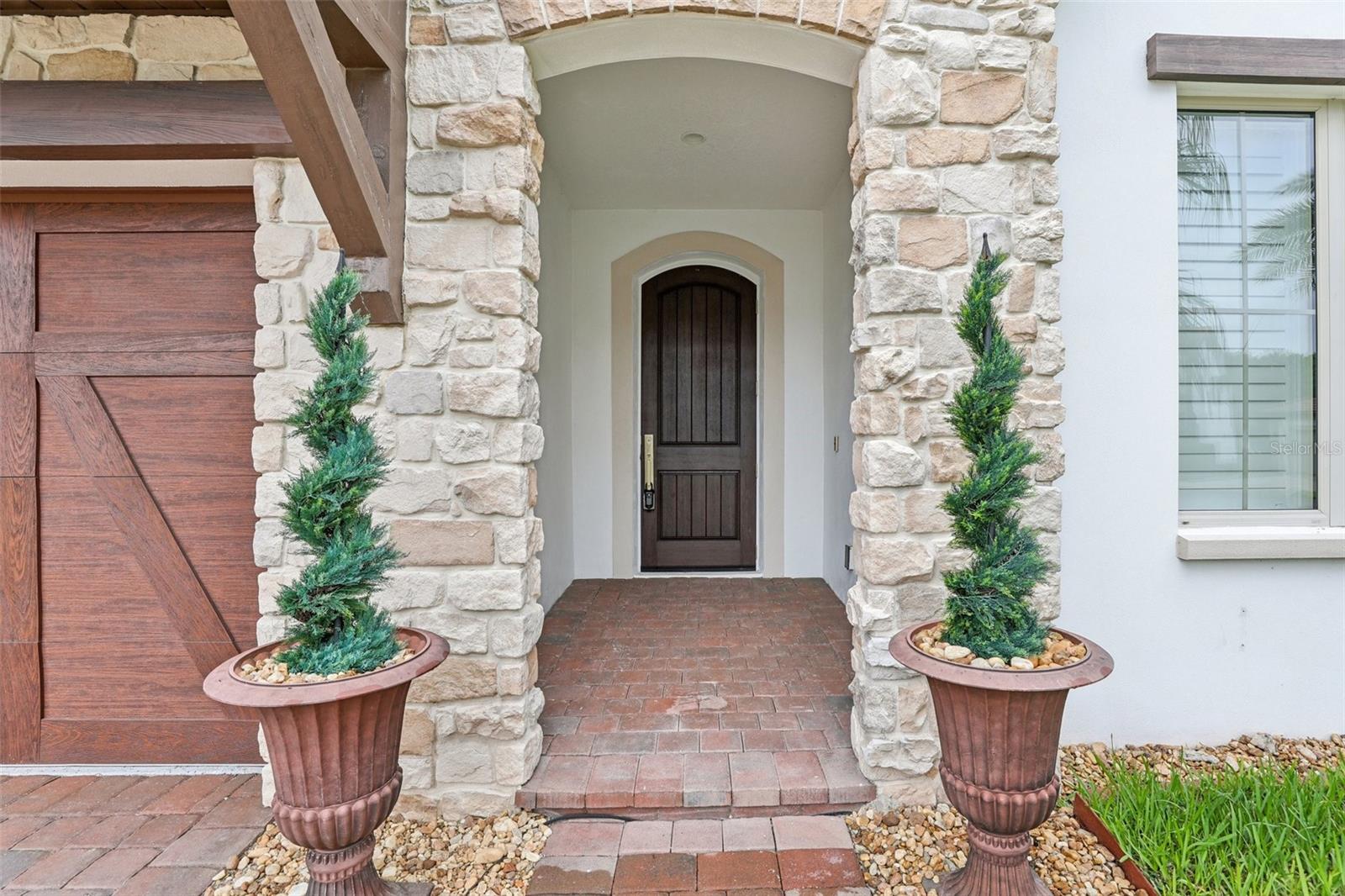 Image 28 of 44 For 10409 Angel Oak Court