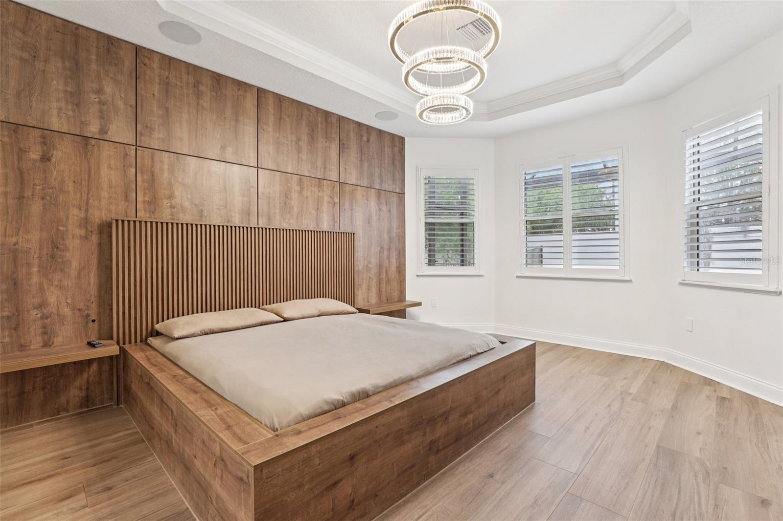 Image 39 of 44 For 10409 Angel Oak Court