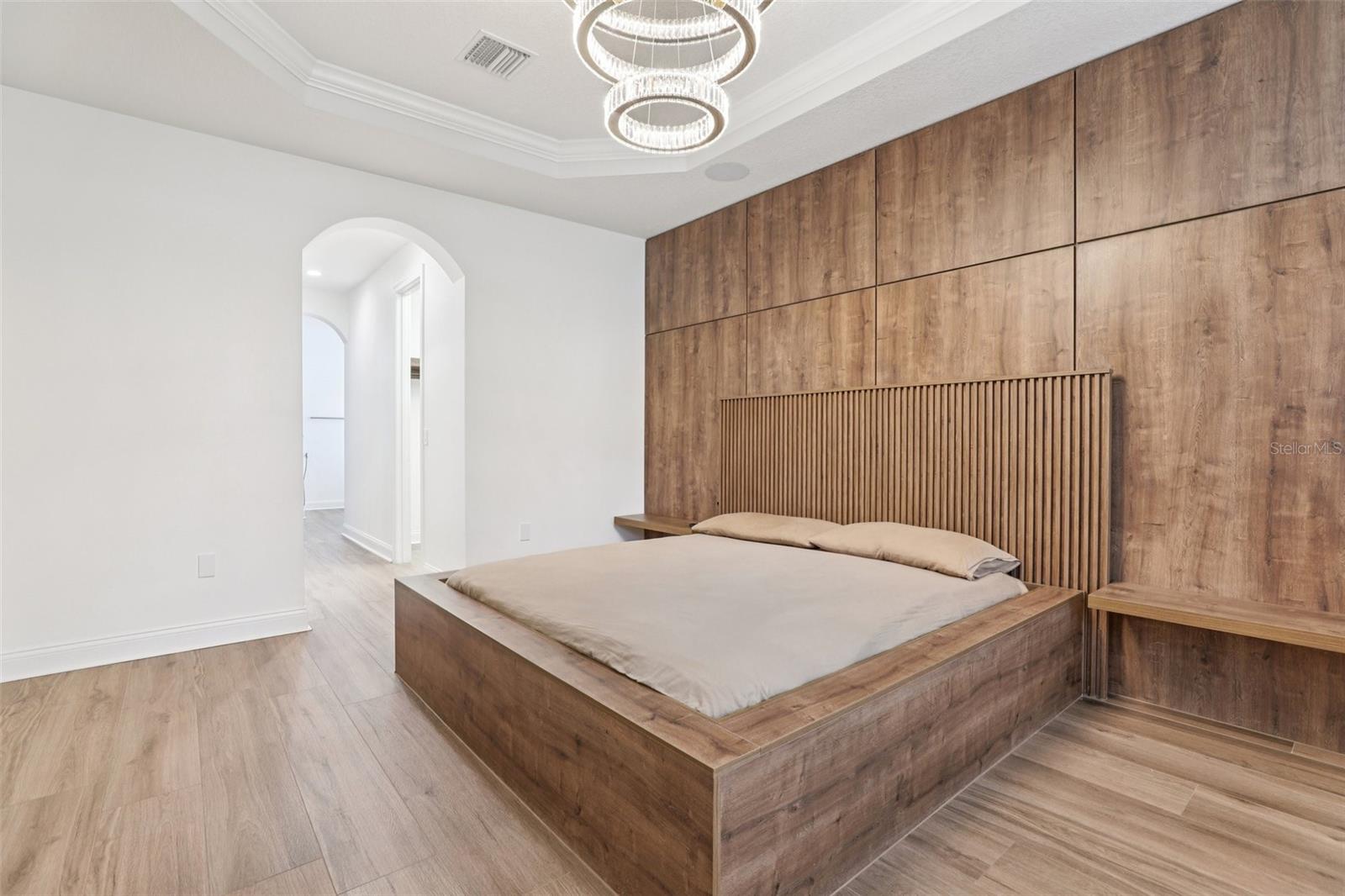 Image 40 of 44 For 10409 Angel Oak Court