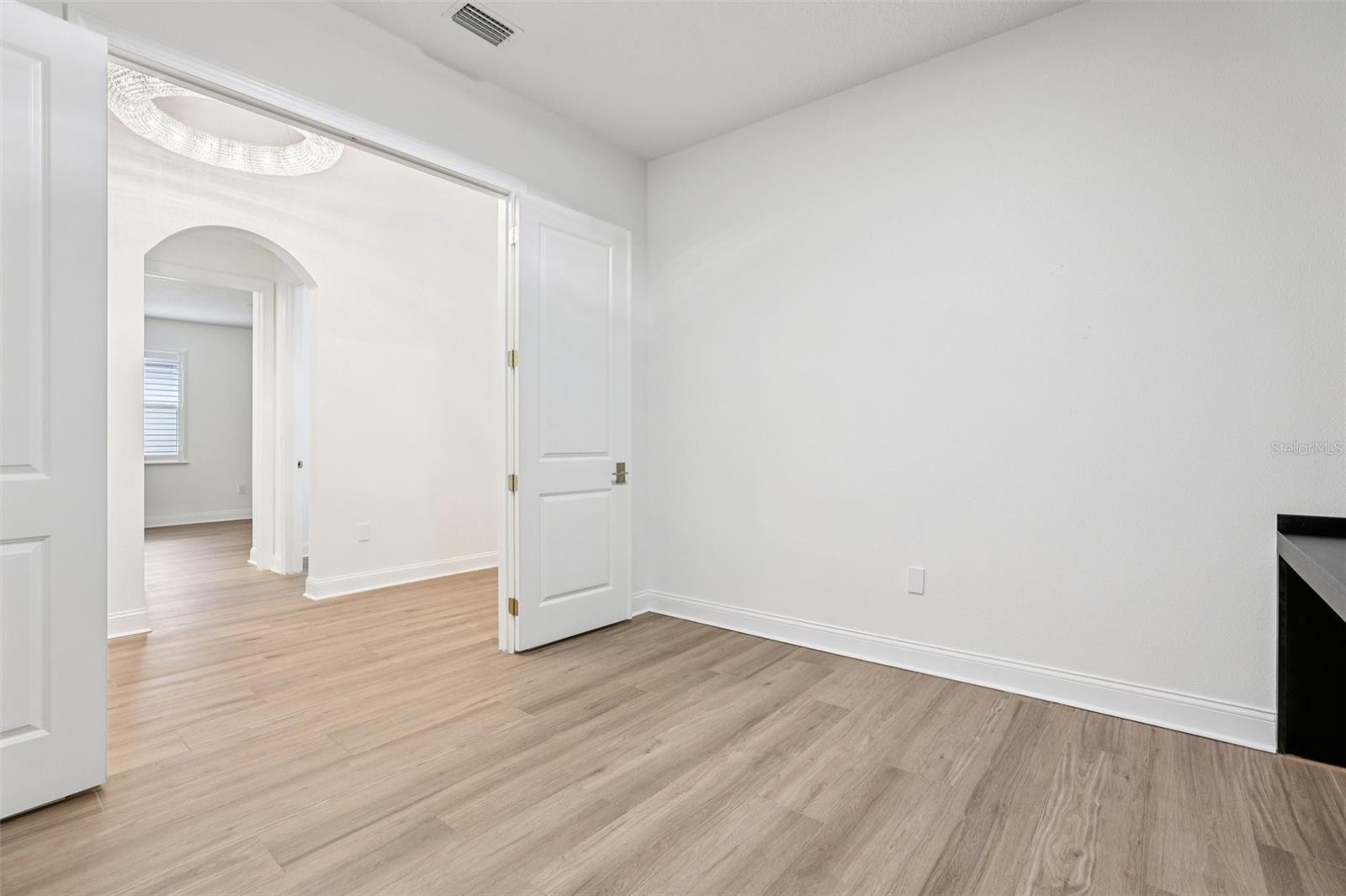 Image 43 of 44 For 10409 Angel Oak Court